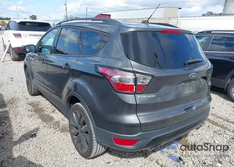 2017 Ford Escape Se z USA, uszkodzony, nr VIN 1FMCU0GDXHUE45789